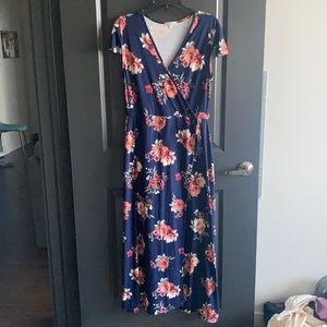 Blue floral maxi skirt size large, Riley and James